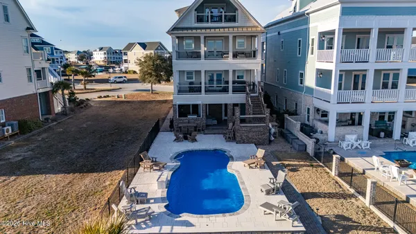 $2,585,000 | 227 Back Street, Newport, NC 28570