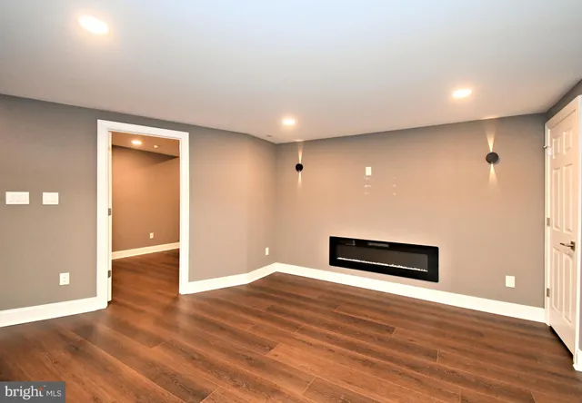 $6,000 | 563 Exeter Court, Ambler, PA 19002