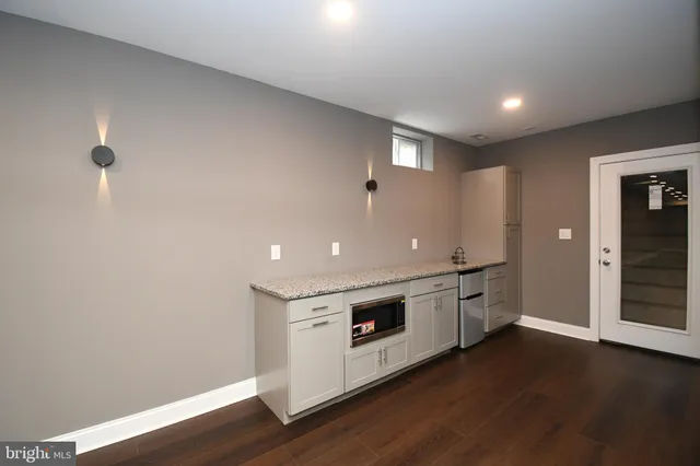 $6,000 | 563 Exeter Court, Ambler, PA 19002