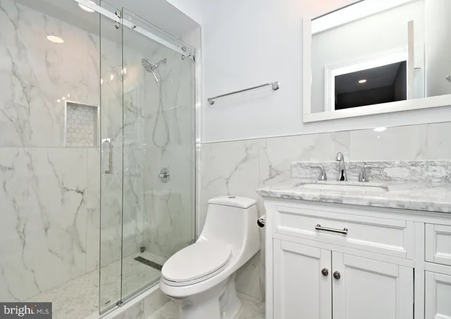 $6,000 | 563 Exeter Court, Ambler, PA 19002