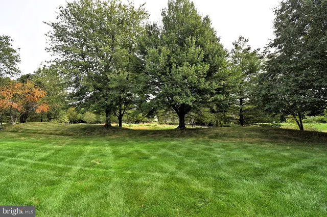 $6,000 | 563 Exeter Court, Ambler, PA 19002