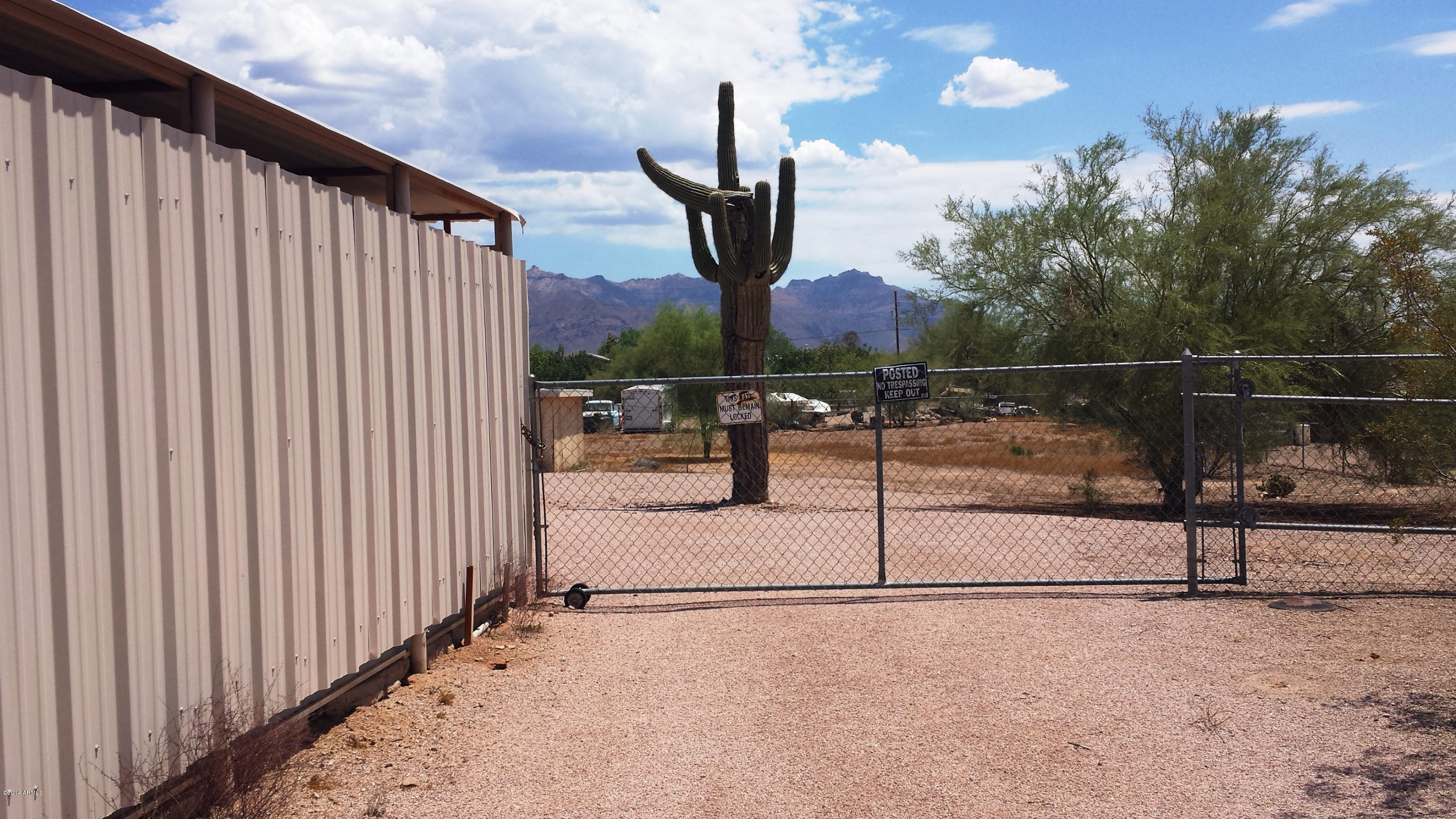 575 South Tomahawk Road Apache Junction, AZ 85119 - Photo 3 of 20 20140723_115915