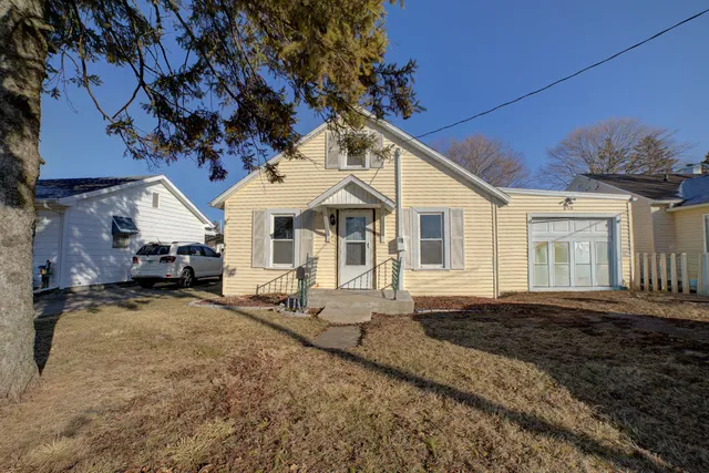 $29,900 | 850 East Chestnut Street, Hoopeston, IL 60942