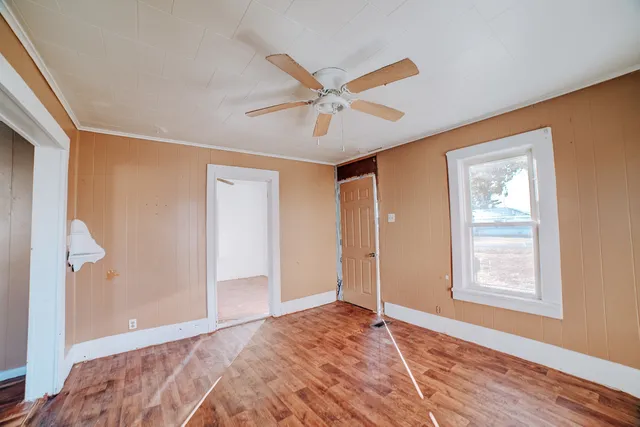 $29,900 | 850 East Chestnut Street, Hoopeston, IL 60942