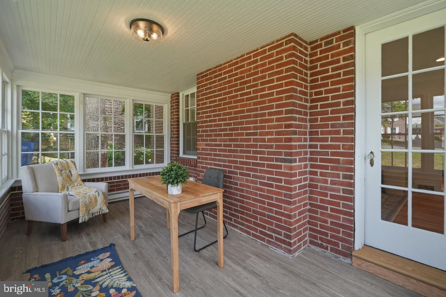 800 Pleasant Hill Road Wallingford, PA 19086 - Photo 13 of 33 Sunroom located off the formal living room.