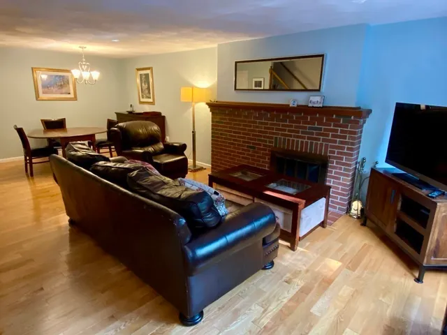 $3,900 | 224 Park Street, Unit C2, Stoneham, MA 02180