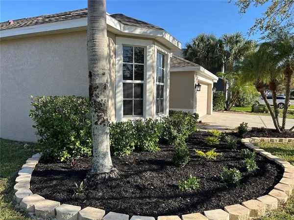 $399,000 | 7117 50th Ave Circle East, Palmetto, FL 34221