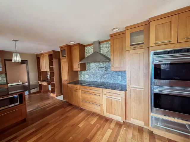 $710,000 | 1014 140th Avenue, Slayton, MN 56172