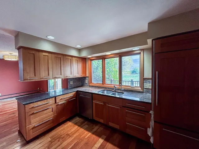 $710,000 | 1014 140th Avenue, Slayton, MN 56172