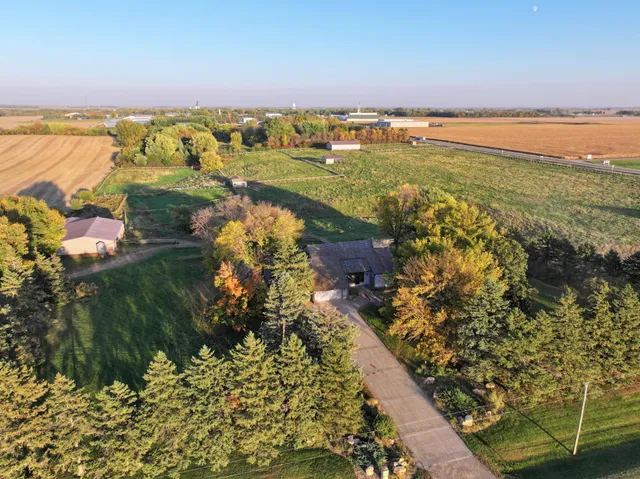 $675,000 | 1014 140th Avenue, Slayton, MN 56172