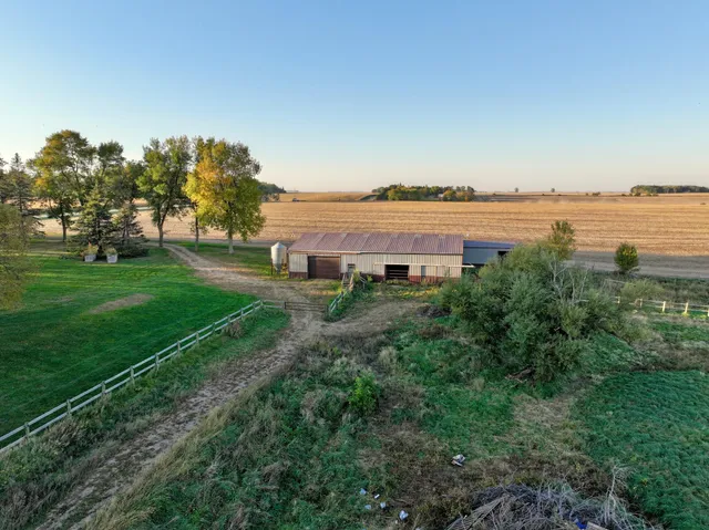 $675,000 | 1014 140th Avenue, Slayton, MN 56172