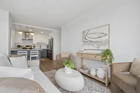 $425,000 | 2930 North Sheridan Road, Unit 2106, Chicago, IL 60657