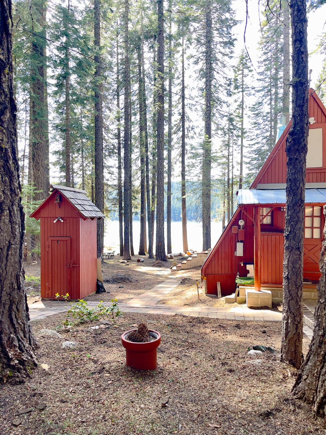 1808 Little Grass Valley Road Strawberry Valley, CA 95981 - Photo 4 of 8