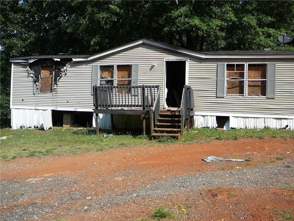 2537 Belhaven Road Anderson, SC 29621 - Photo 1 of 7