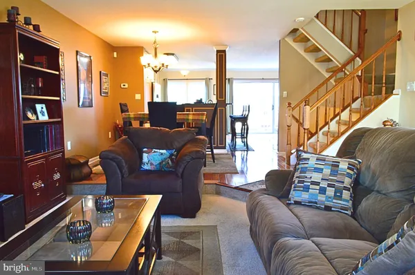 $3,500 | 7027 Bentley Mill Place, Alexandria, VA 22315