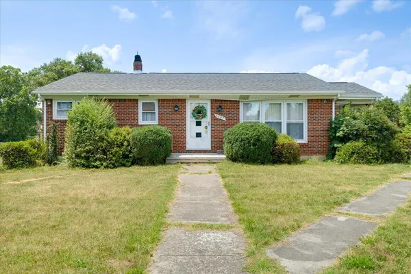 $324,950 | 3707 Colonial Avenue, Roanoke, VA 24018