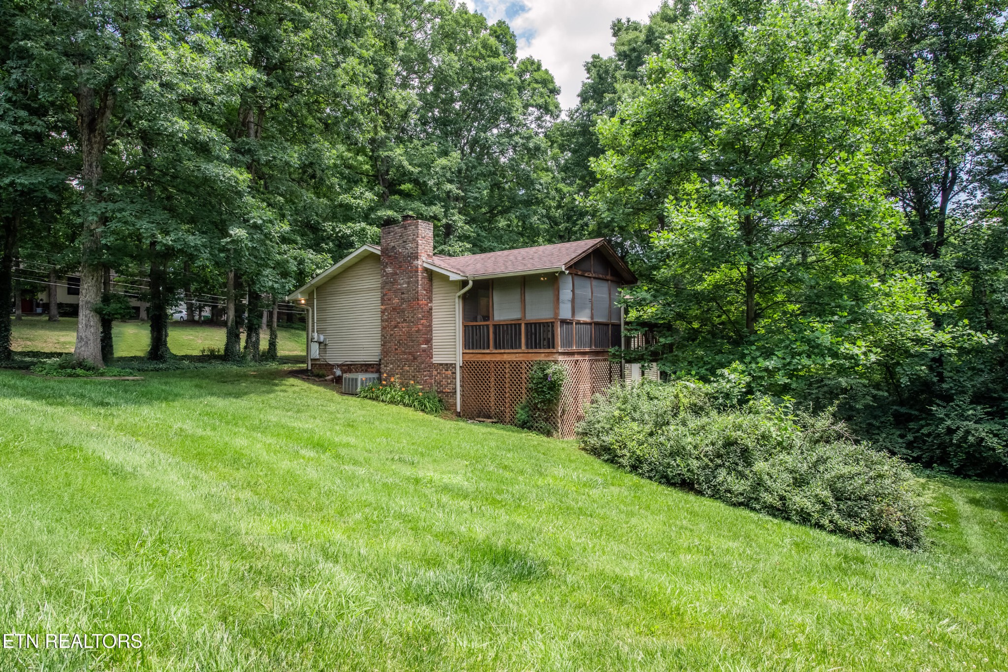 1105 Delray Road Knoxville, TN 37923 - Photo 33 of 35 Gallery Image 33