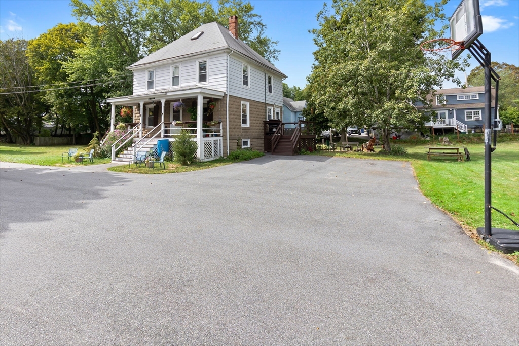 138 R High Street Danvers, MA 01923 - Photo 2 of 37