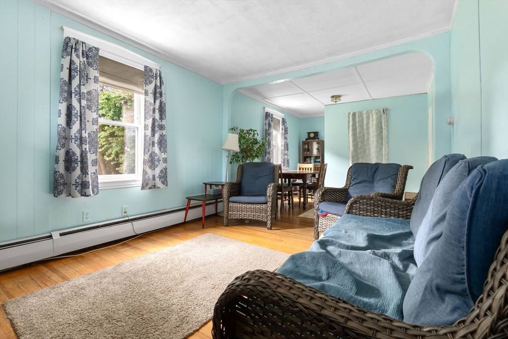 138 R High Street Danvers, MA 01923 - Photo 23 of 37