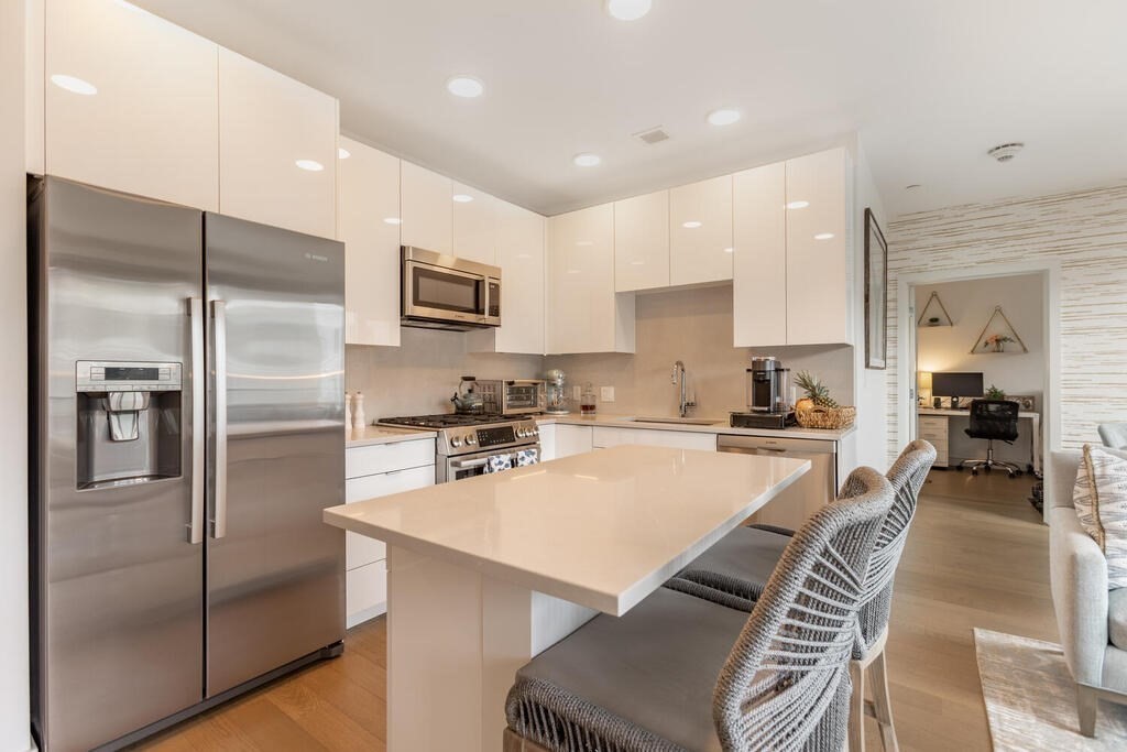 45 Lewis Street, Unit 401 Boston, MA 02128 - Photo 13 of 31