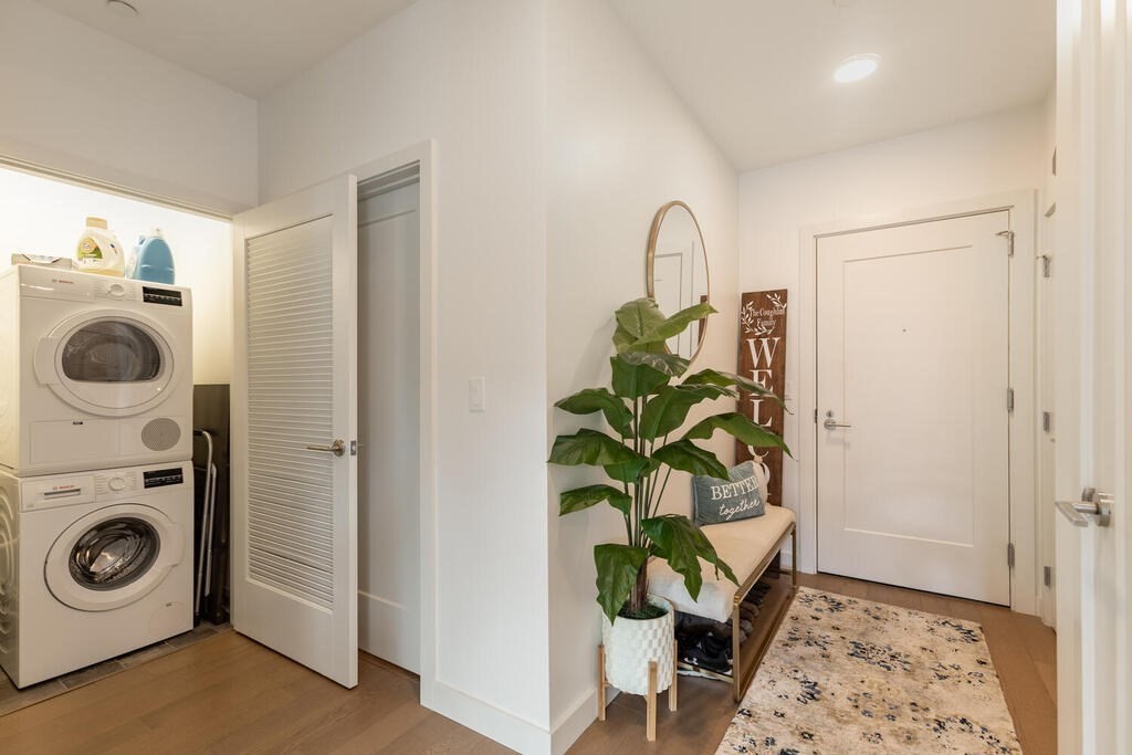 45 Lewis Street, Unit 401 Boston, MA 02128 - Photo 14 of 31