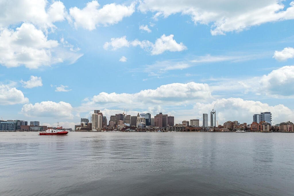 45 Lewis Street, Unit 401 Boston, MA 02128 - Photo 29 of 31