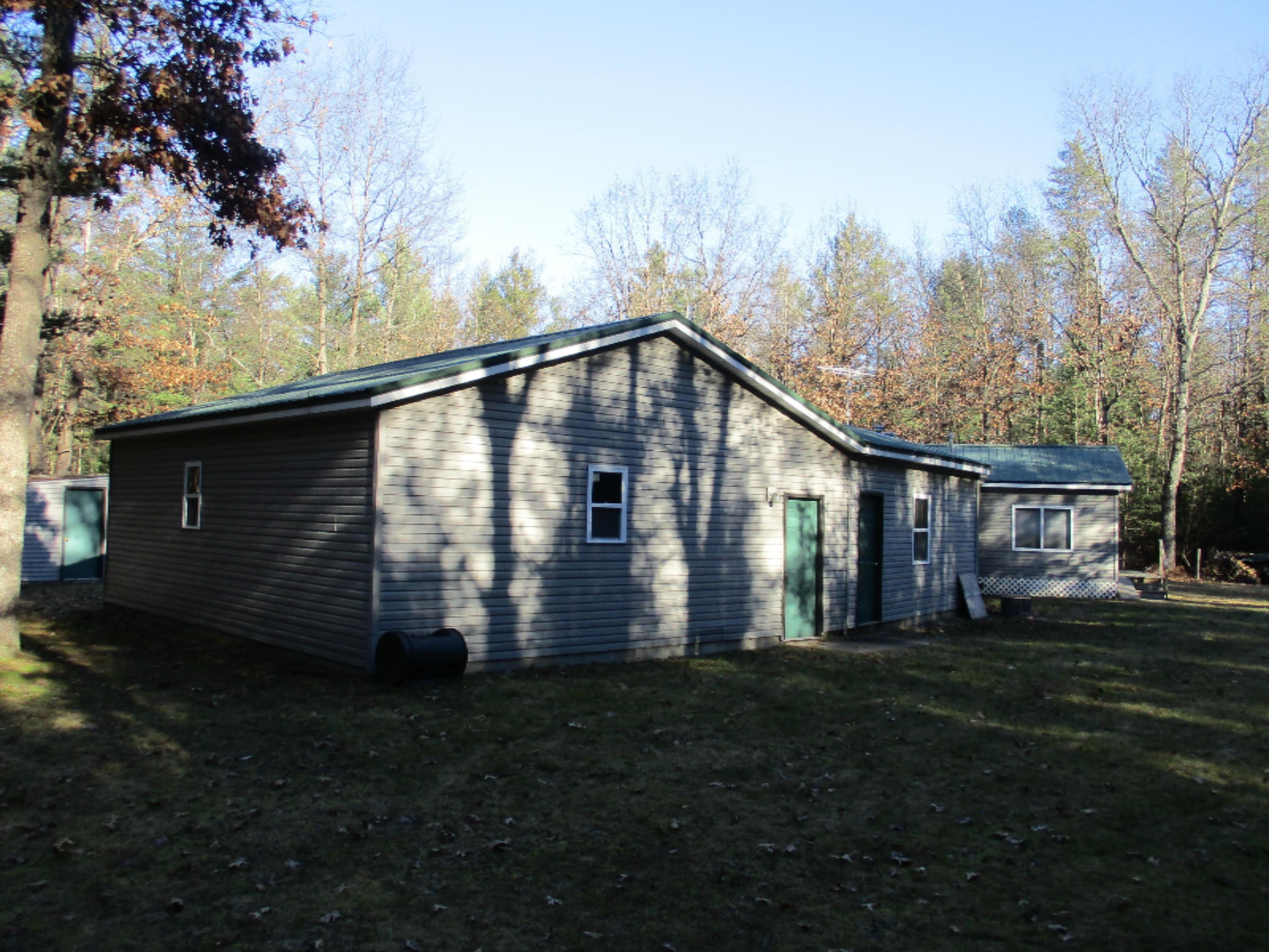 8971 East Barothy Road Branch, MI 49402 - Photo 3 of 24 IMG_2284