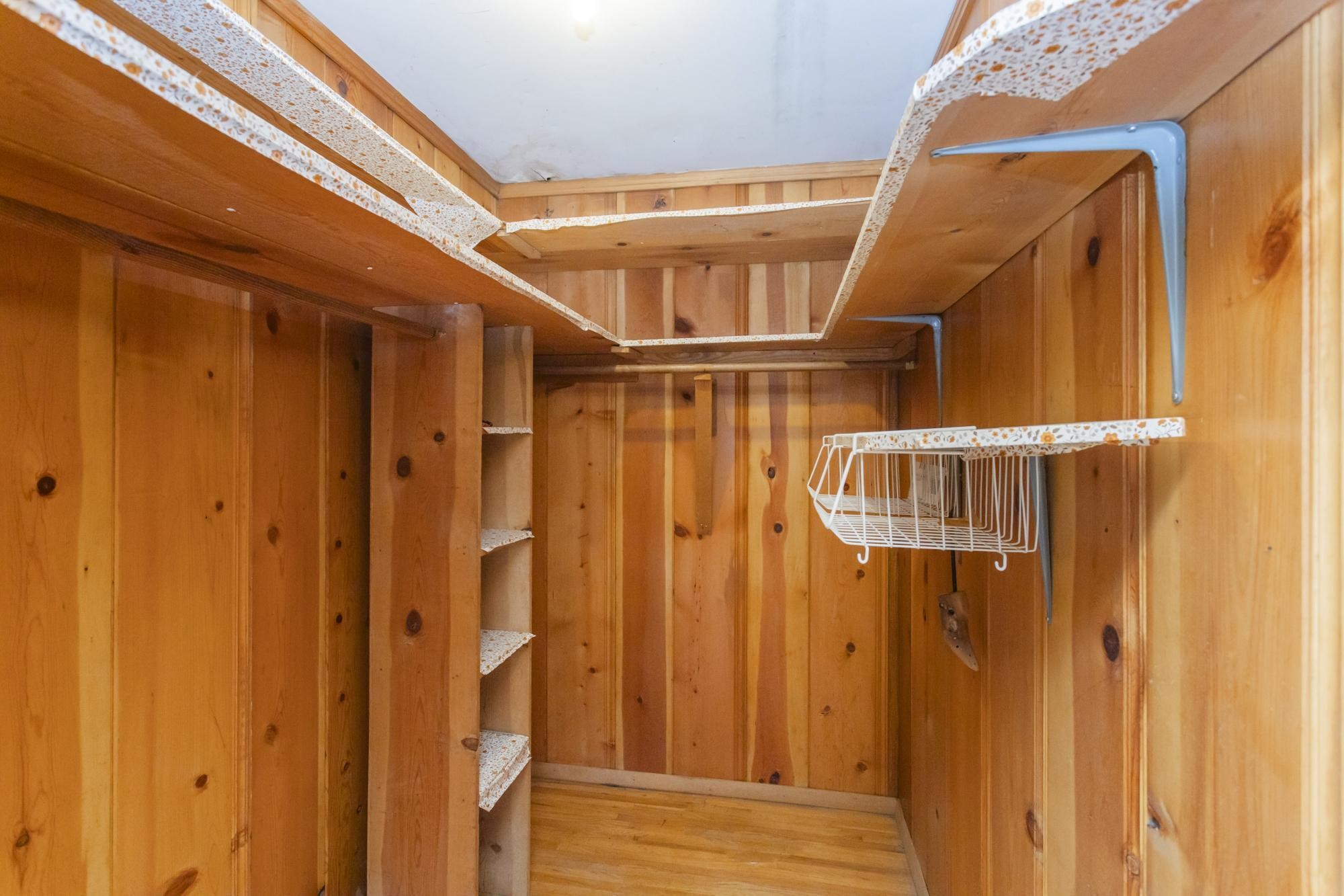 1700 Riverside Road Old Hickory, TN 37138 - Photo 20 of 59 a view of walk in closet