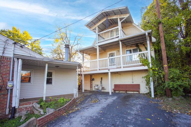 $480,000 | 1700 Riverside Road, Old Hickory, TN 37138