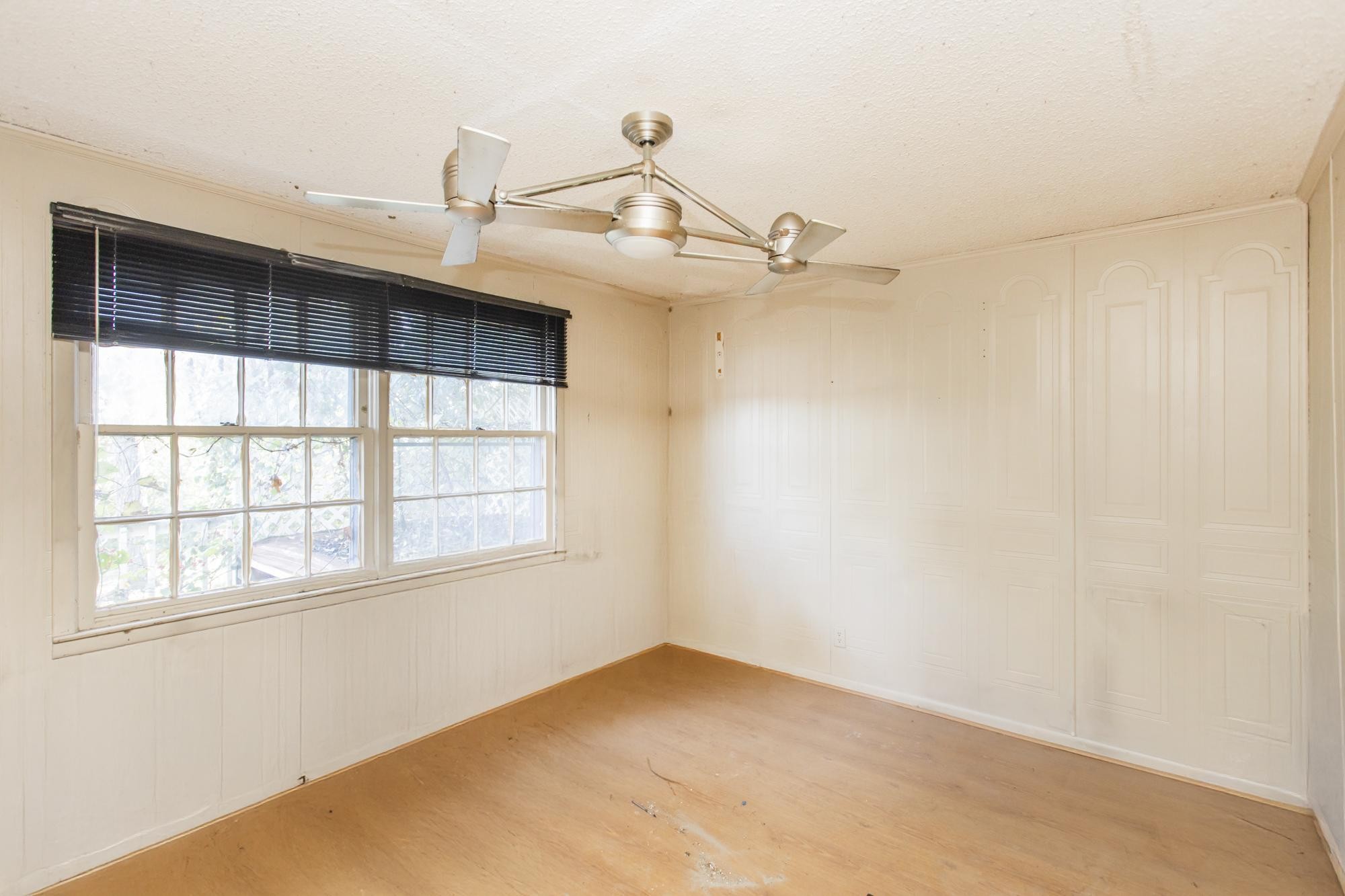 1700 Riverside Road Old Hickory, TN 37138 - Photo 34 of 59 a view of a livingroom with a window