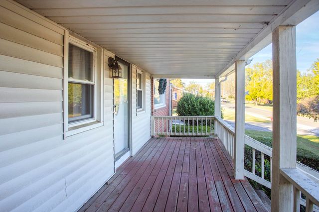$480,000 | 1700 Riverside Road, Old Hickory, TN 37138