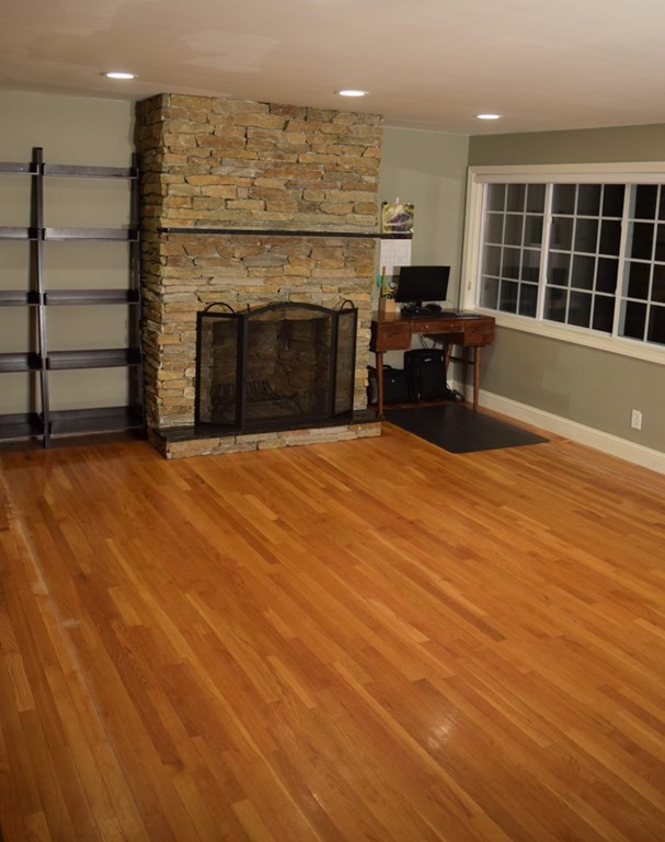 30 Pamela Road Framingham, MA 01701 - Photo 2 of 20
