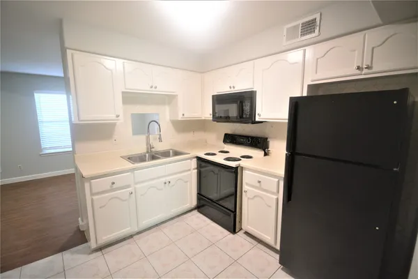 $1,150 | 13115 Highway 6, Unit 12, Arcola, TX 77583