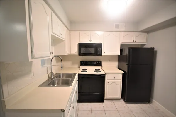 $1,150 | 13115 Highway 6, Unit 12, Arcola, TX 77583