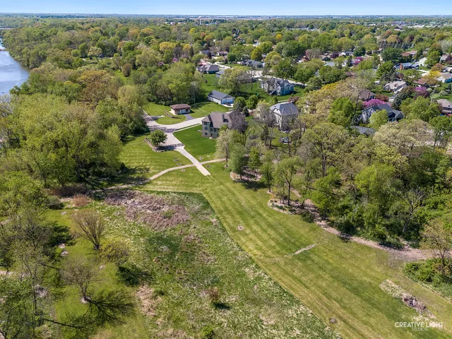 $849,900 | 104 Bruell Street, Yorkville, IL 60560