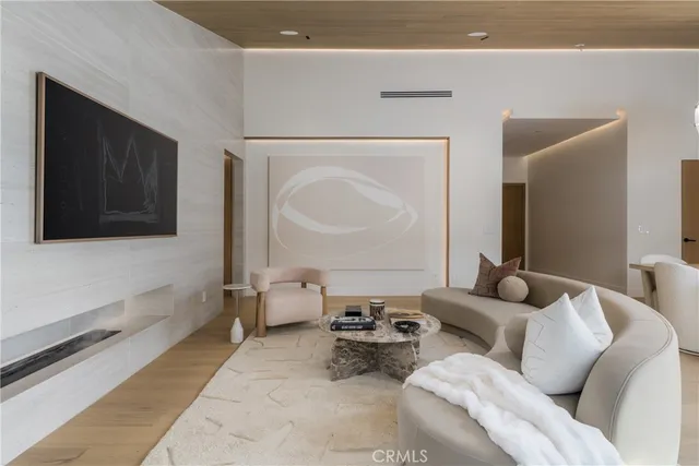 $2,995,000 | 5826 Soledad Mountain Road, La Jolla, CA 92037