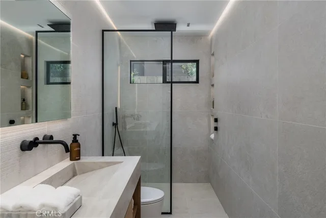 $2,995,000 | 5826 Soledad Mountain Road, La Jolla, CA 92037