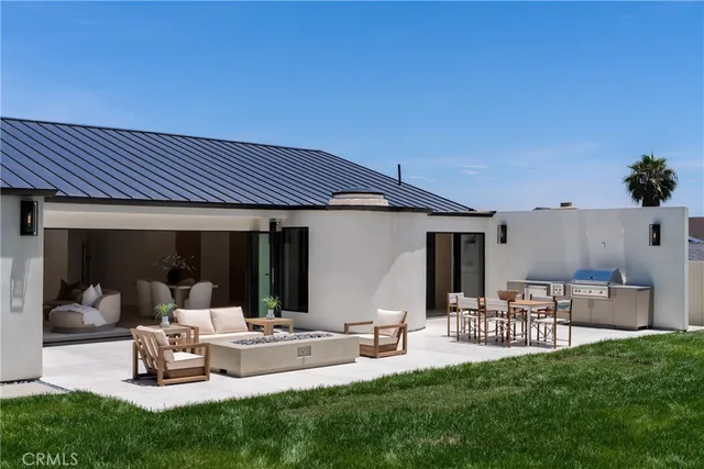 $2,995,000 | 5826 Soledad Mountain Road, La Jolla, CA 92037