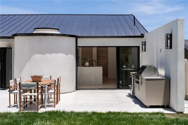 $2,995,000 | 5826 Soledad Mountain Road, La Jolla, CA 92037