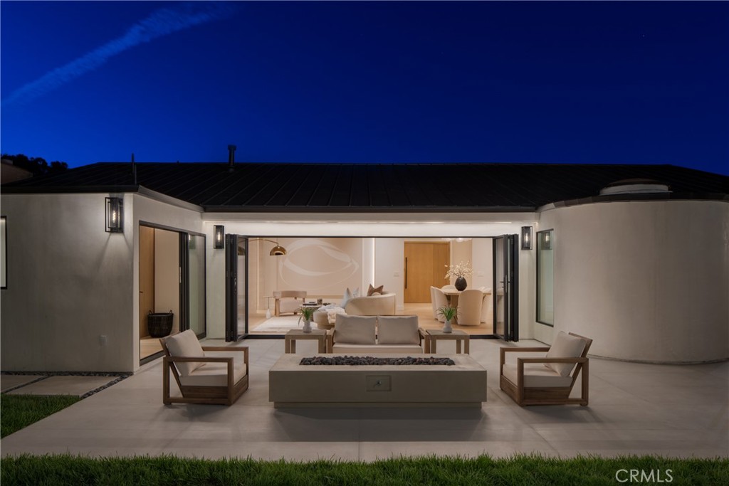 5826 Soledad Mountain Road La Jolla, CA 92037 - Photo 42 of 52 a living room with furniture