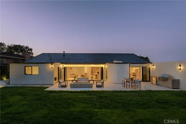 $2,995,000 | 5826 Soledad Mountain Road, La Jolla, CA 92037