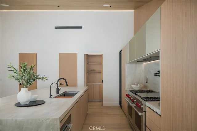 $2,995,000 | 5826 Soledad Mountain Road, La Jolla, CA 92037