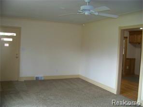51525 Shelby Road Utica, MI 48316 - Photo 16 of 46 215032659_11.jpg