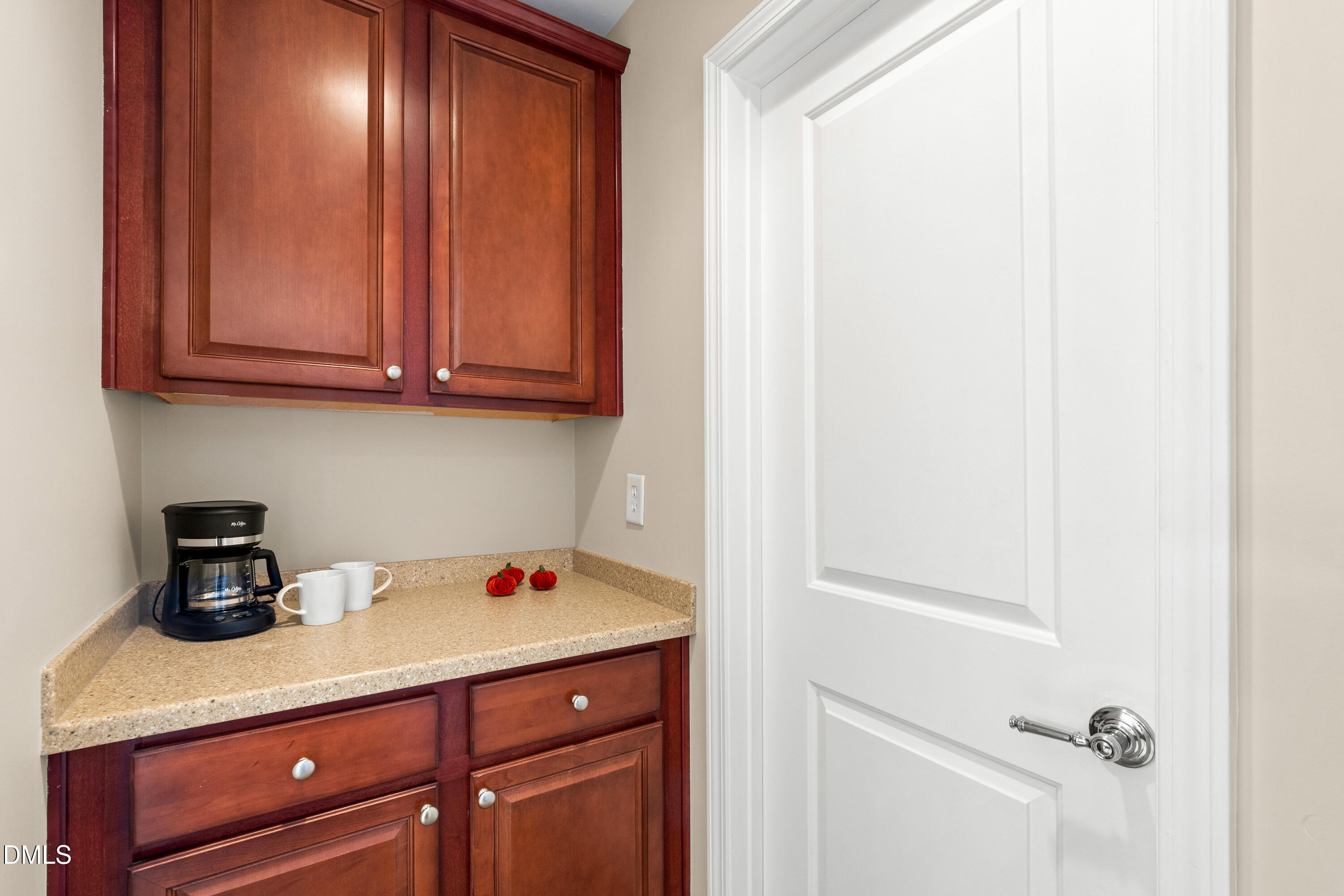 309 Amiable Loop Cary, NC 27519 - Photo 18 of 32 Amiable (15)