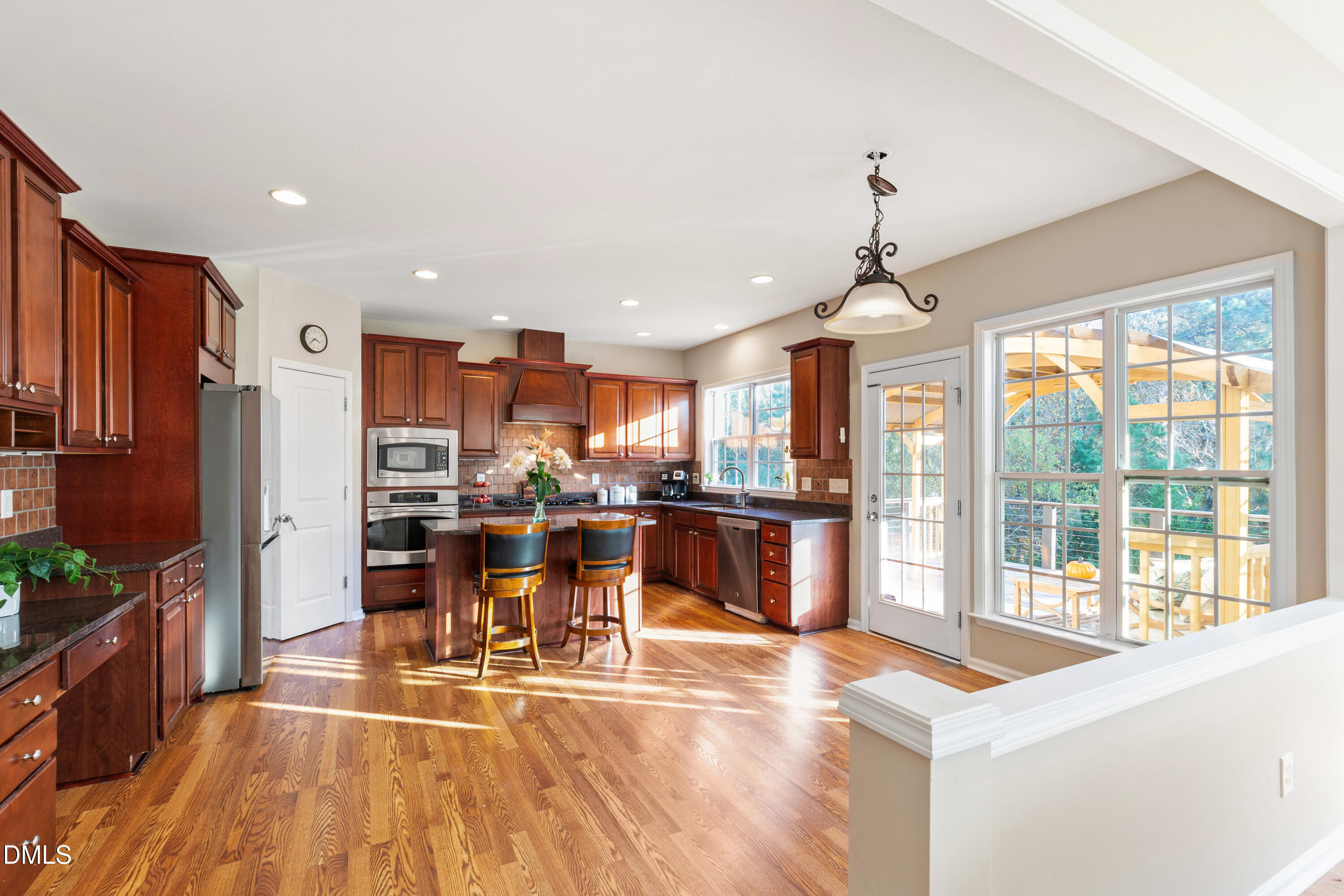 309 Amiable Loop Cary, NC 27519 - Photo 7 of 32 Amiable (41)