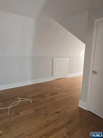 $4,200 | 542 Doremus Avenue, Unit 1, Glen Rock, NJ 07452