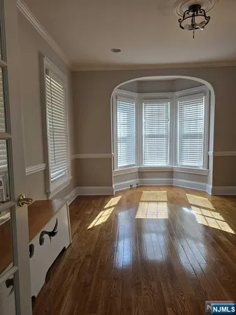 $4,200 | 542 Doremus Avenue, Unit 1, Glen Rock, NJ 07452