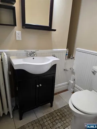 $4,200 | 542 Doremus Avenue, Unit 1, Glen Rock, NJ 07452