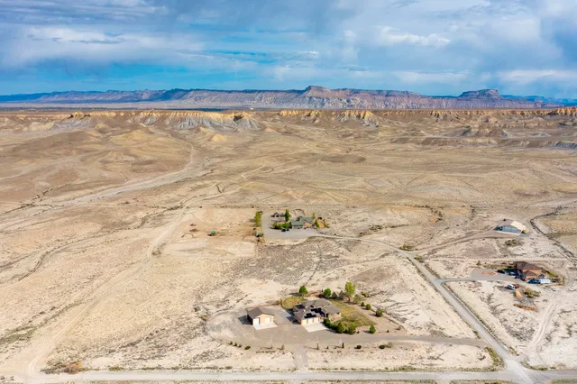 $898,000 | 1102 Dyer Road, Whitewater, CO 81527