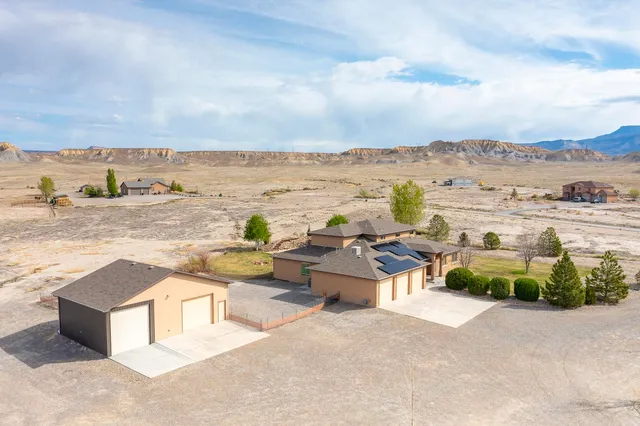 $898,000 | 1102 Dyer Road, Whitewater, CO 81527